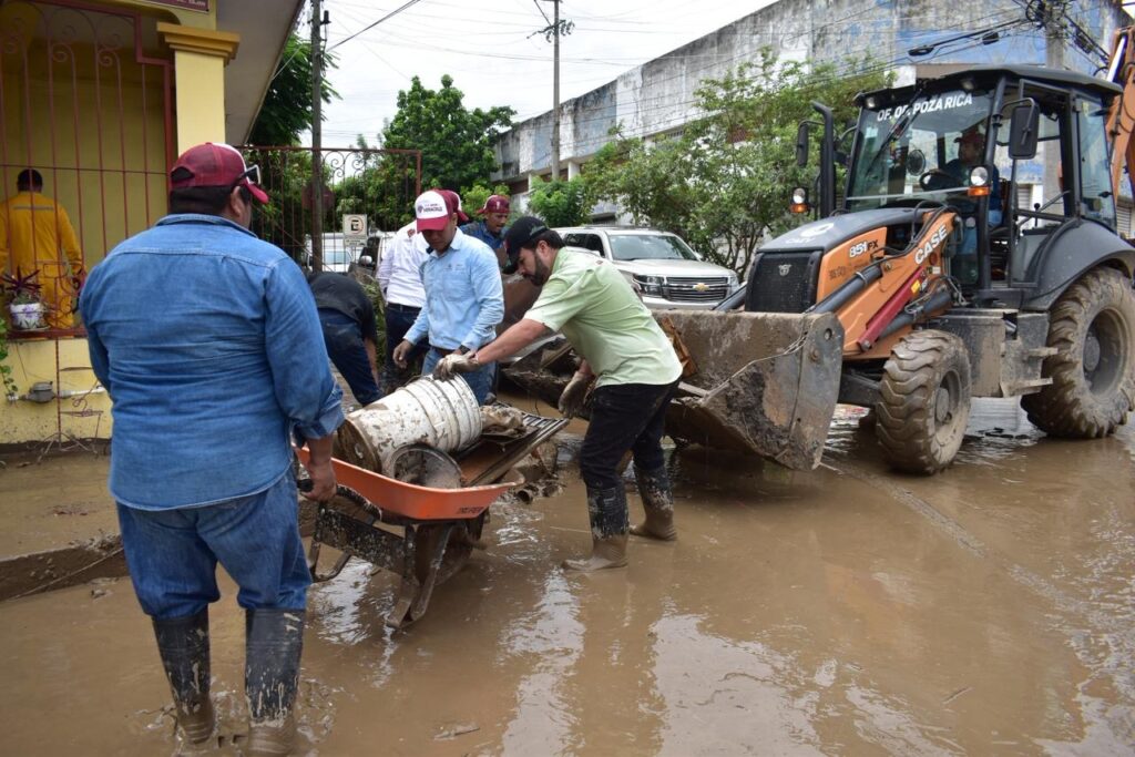Rio Tuxpan inunda
